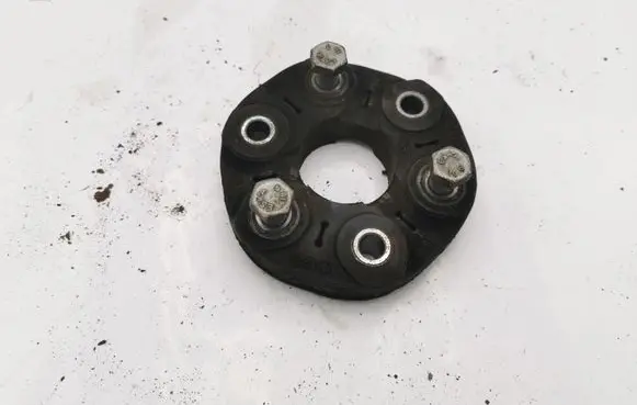 BMW X3 E83 Rear prop shaft donut coupling/joint 1229360