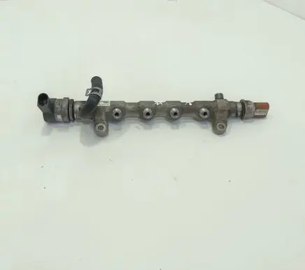 Volkswagen PASSAT B7 Fuel main line pipe 03L089N