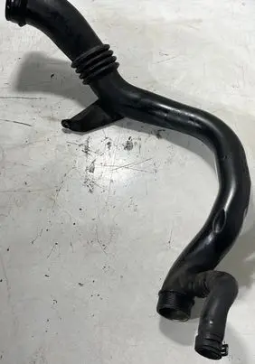 Jaguar XF X250 Intercooler hose/pipe 4R839689AE