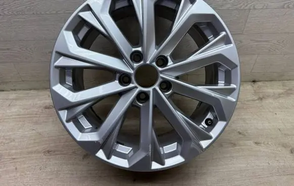 Audi A4 S4 B9 8W R17 alloy rim 8W0601025L