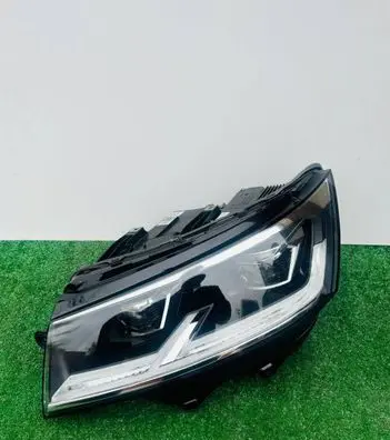 Volkswagen Transporter - Caravelle T6 Headlight/headlamp 7L1941035D