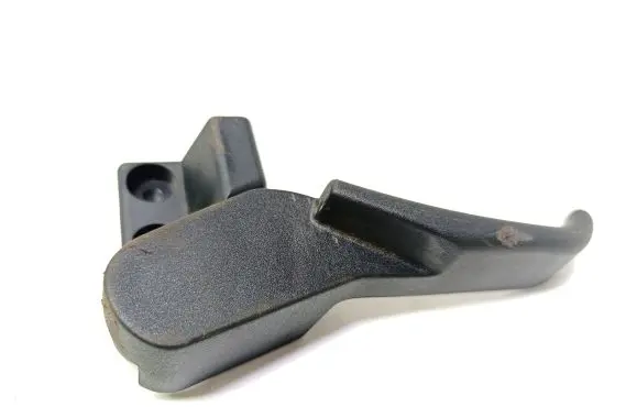 Volkswagen PASSAT B5.5 Engine bonnet (hood) release handle 3B1823533