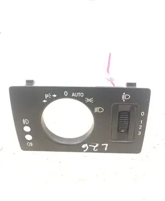 Mercedes-Benz B W245 Headlight level height control switch