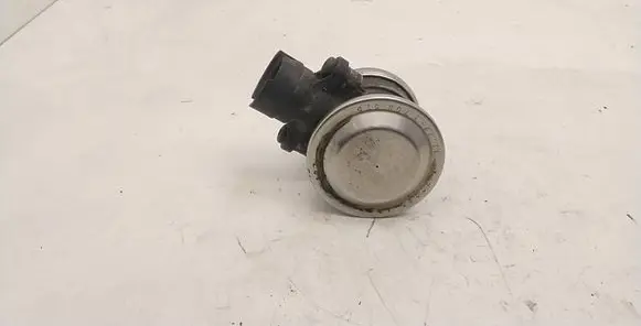 BMW 3 E46 EGR valve 1708575