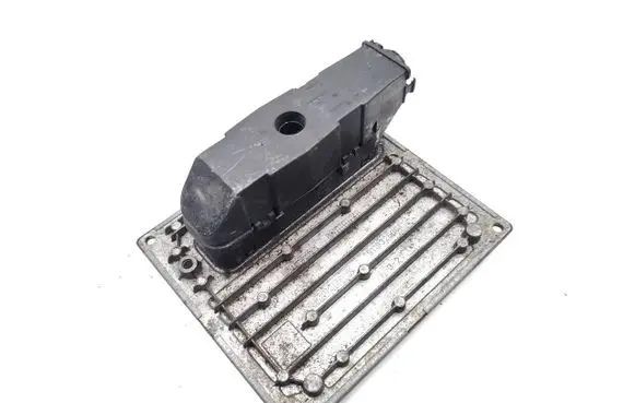 Ford Focus Engine control unit/module 7M5112A650KA S118944005A