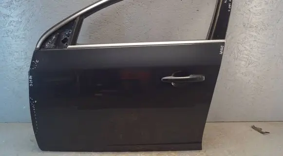 Volvo V60 Front door