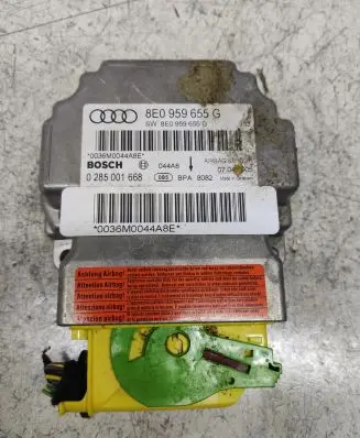 Audi A4 S4 B7 8E 8H Airbag control unit/module 8E0959655G