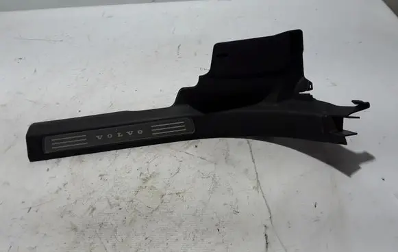 Volvo S90, V90 Rear sill trim cover 39841675