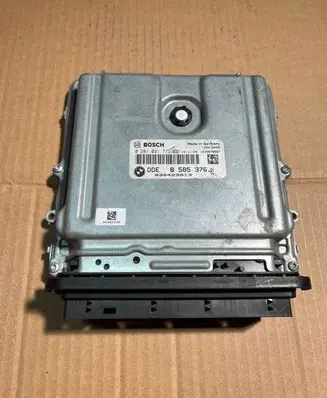 BMW 4 F36 Gran coupe Engine control unit/module 8585376 8572455
