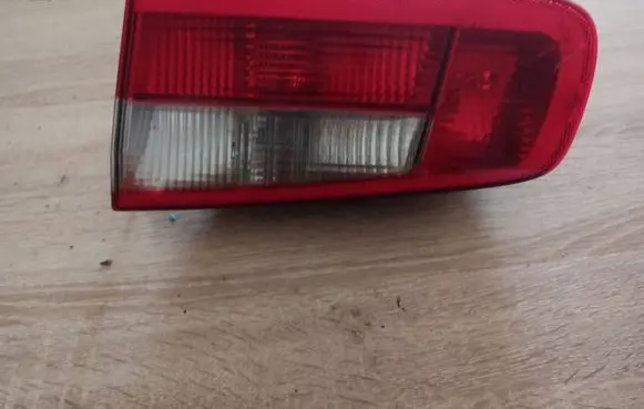 Renault Laguna II Tailgate rear/tail lights 8200002476