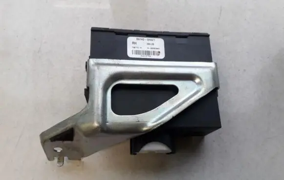 Toyota Aygo AB10 Door control unit/module 897400h021 89740-0h021