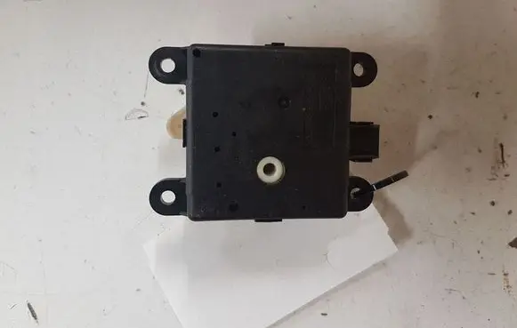Nissan Almera N16 Air flap motor/actuator PPGF30M20 3T05030820
