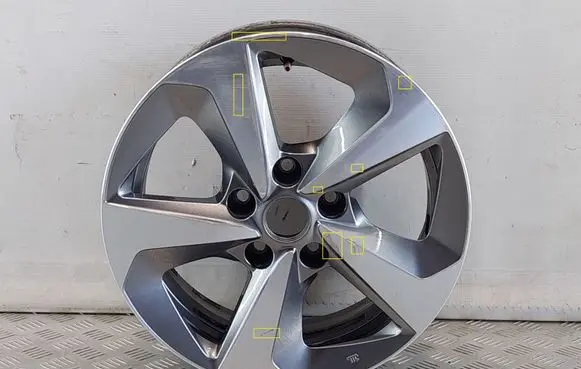 R16 alloy rim