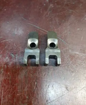 Hyundai Sonata Fuel Injector clamp holder