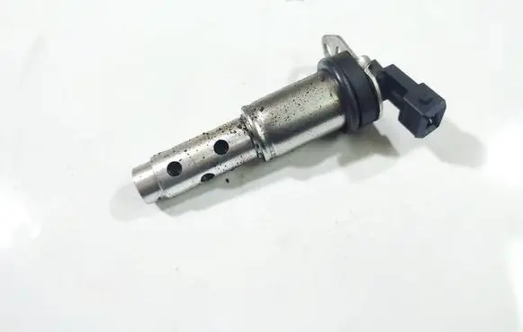 BMW 5 E60 E61 Camshaft vanos timing valve 13150350 11367516293