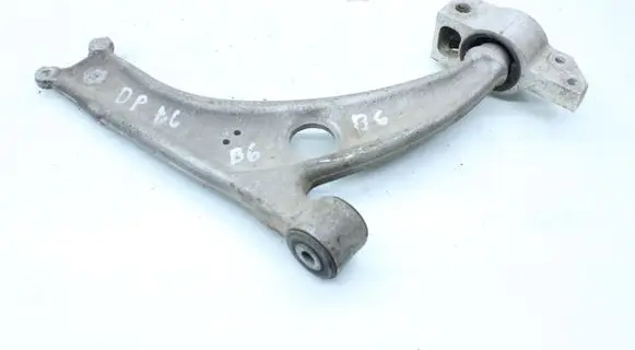 Volkswagen PASSAT B6 Front lower control arm/wishbone