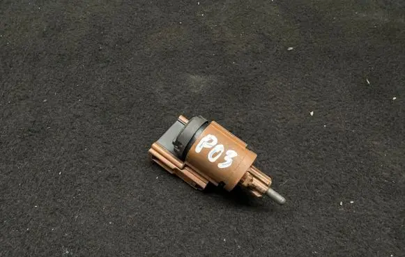 Volkswagen Polo Brake pedal sensor switch 3B0945511B