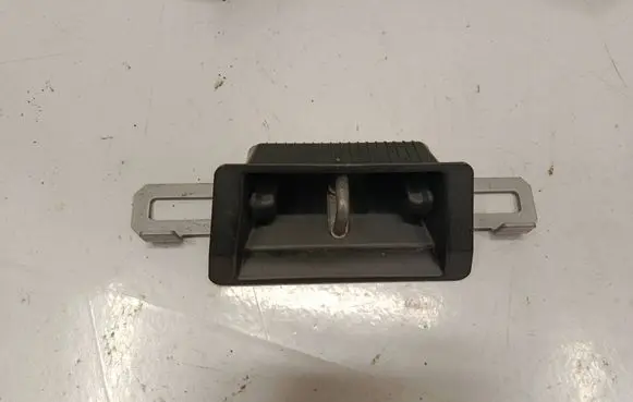 Volvo S90, V90 Loading door lock loop/hook striker 39832521
