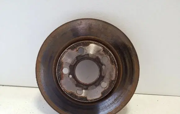 Lexus CT 200H Front brake disc