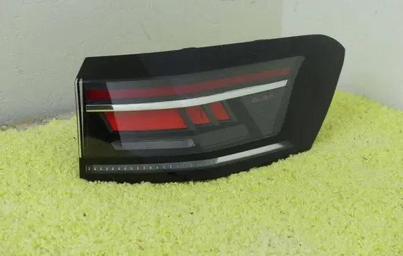 Rear/tail lights