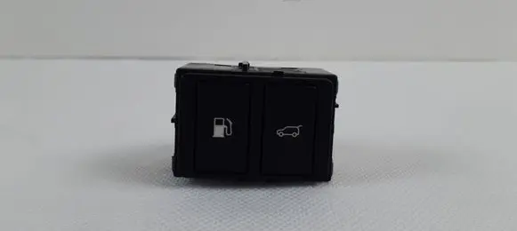 Land Rover Range Rover L405 Fuel tank opening switch 1135106827