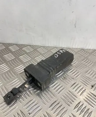 Audi Q5 SQ5 Front door check strap stopper 8R0837267B