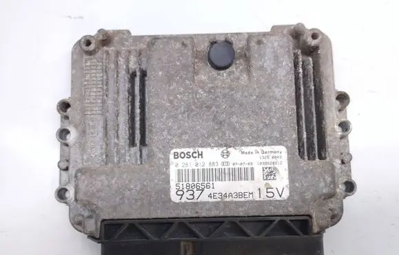 Alfa Romeo GT Engine control unit/module 0281012883 51806561 9374E34A3BEM