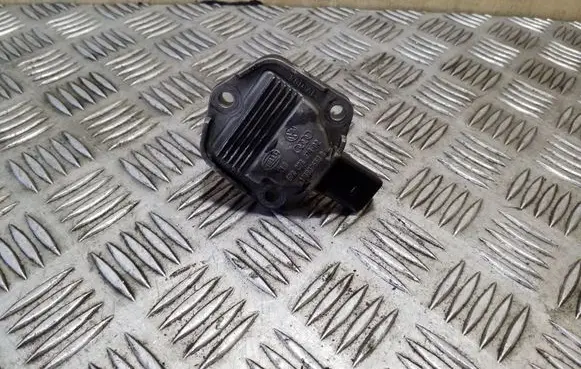Audi A6 S6 C5 4B Oil level sensor 6PR00807902 1J0907660B