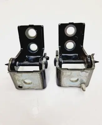 Rear door hinge set