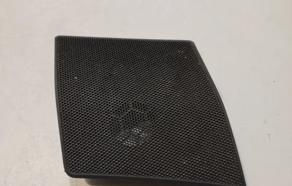 Side speaker trim/cover
