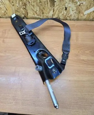 Volvo XC90 Front seatbelt