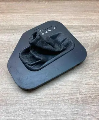 BMW 5 E39 Gear shifter surround trim plastic 7060695