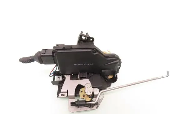 Audi A4 S4 B6 8E 8H Front door lock 4B1837015B