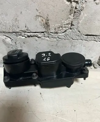 Mercedes-Benz E W211 Breather valve 