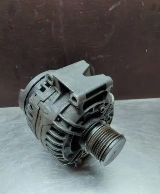 Mercedes-Benz CLK A209 C209 Generator/alternator A2711540802 0124515088