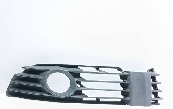 Volkswagen PASSAT B5.5 Front fog light trim/grill 3B0853665J