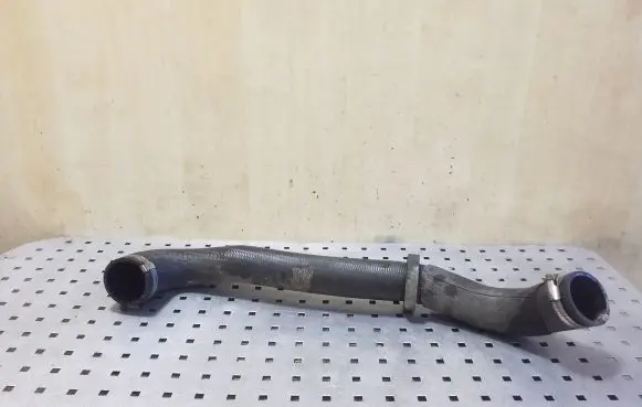 Land Rover Range Rover Sport L494 Intercooler hose/pipe CPLA6N650CD