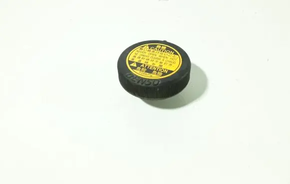 Toyota Yaris Coolant expansion tank/reservoir cap 