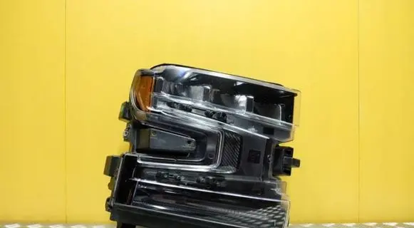 Chevrolet Silverado Headlight/headlamp 85567927 2682 SILVERADO-1500