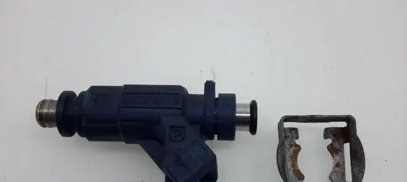Mercedes-Benz CLK A209 C209 Fuel injector A1120780149