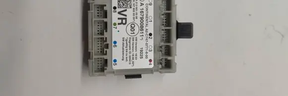 Mercedes-Benz C W205 Door control unit/module A1679008611 2C7470771600