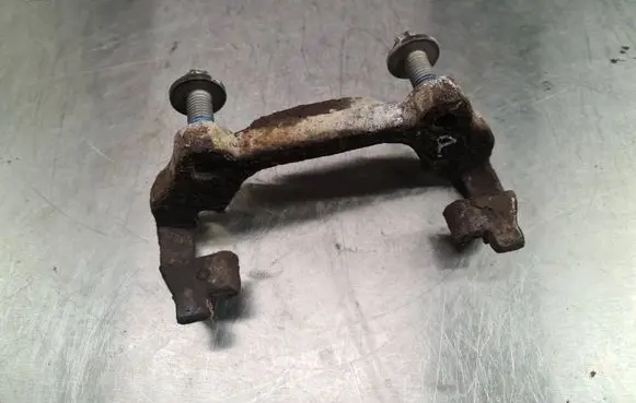 Saab 9-3 Ver2 Front Brake Caliper Pad/Carrier 