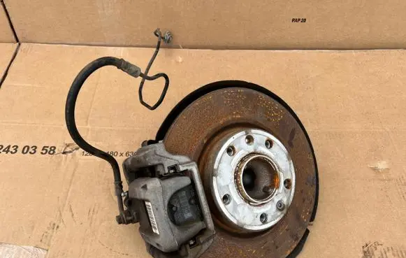 Opel Astra L Rear wheel hub
