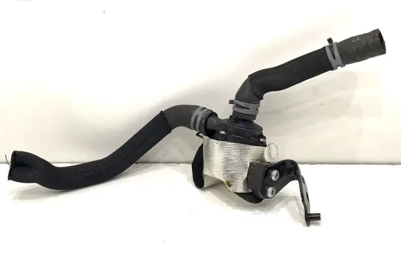 Seat Leon (5F) Oil filter mounting bracket 539001410