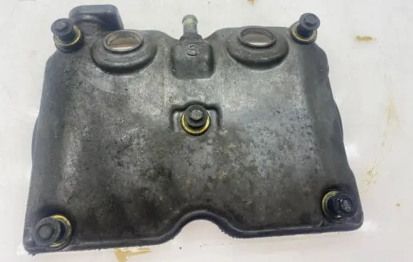 Rocker cam cover
