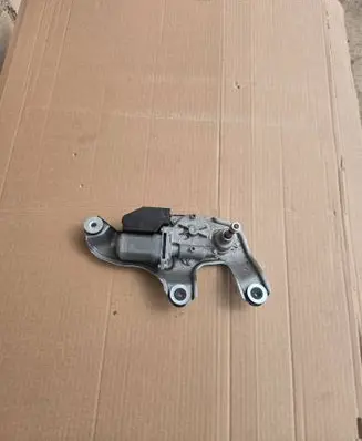Toyota Prius (XW50) Rear window wiper motor 8513047032 2596009330