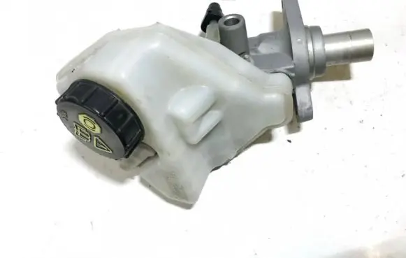 Volvo S80 Master brake cylinder 03350885561 033508-85561