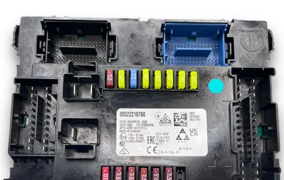 Fiat Tipo Fuse box set 4868 00522218760