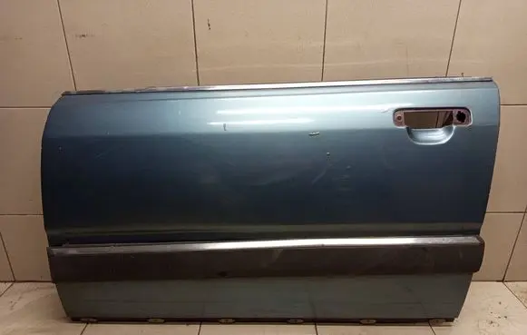 Audi V8 Front door 