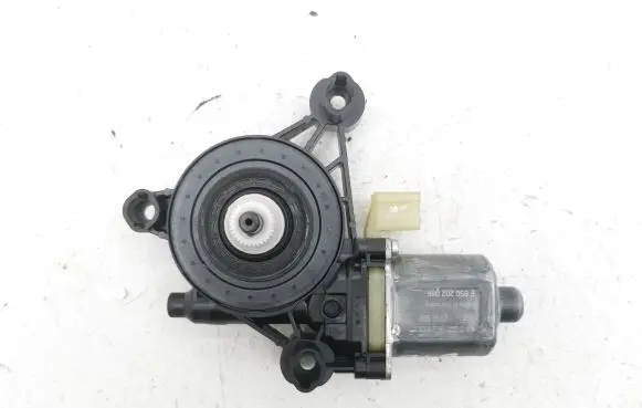 Rear door window regulator motor